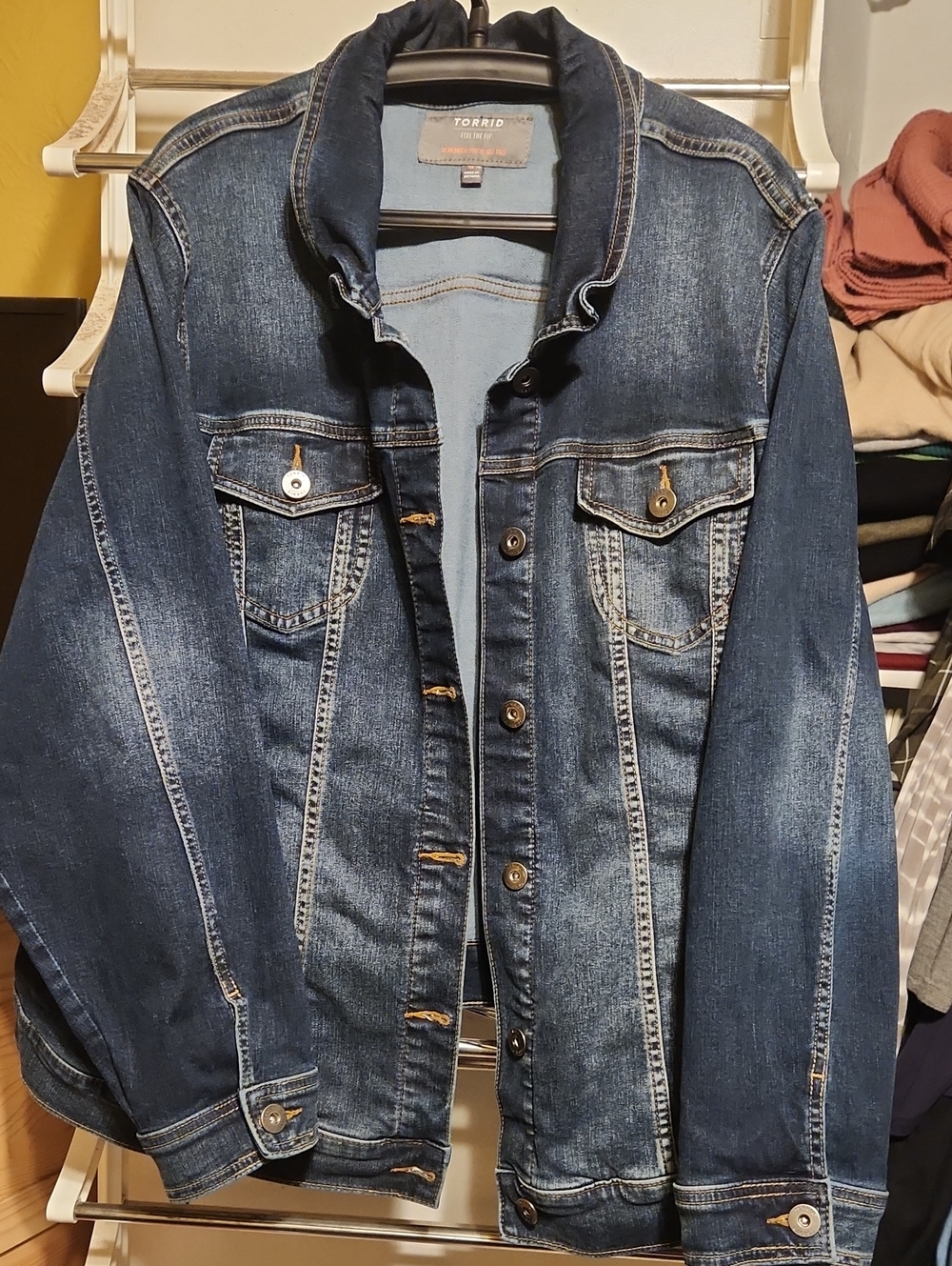 EUC Torrid Trucker Denim Jean Jacket Plus Size 5